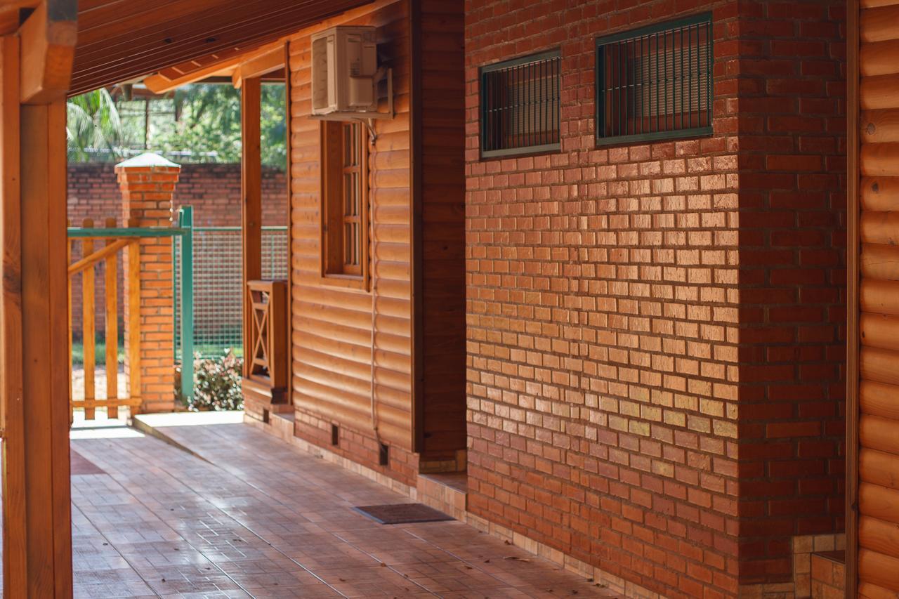 Cabanas Paseo Del Yacaratia Puerto Iguazu Luaran gambar